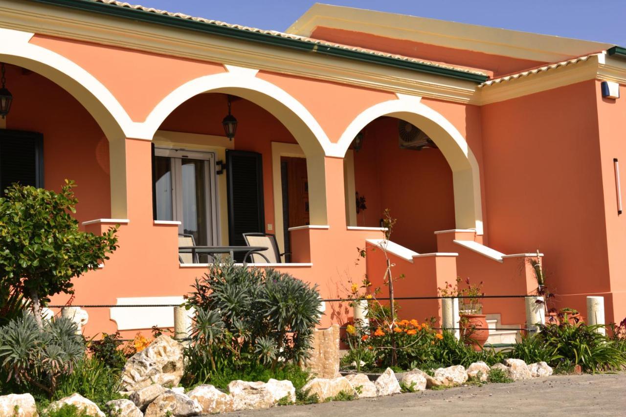 Villa Skafonas Sinarades Exterior photo
